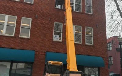 How Do You Get a Huge Refrigerator Into a Third Floor Condo Window?