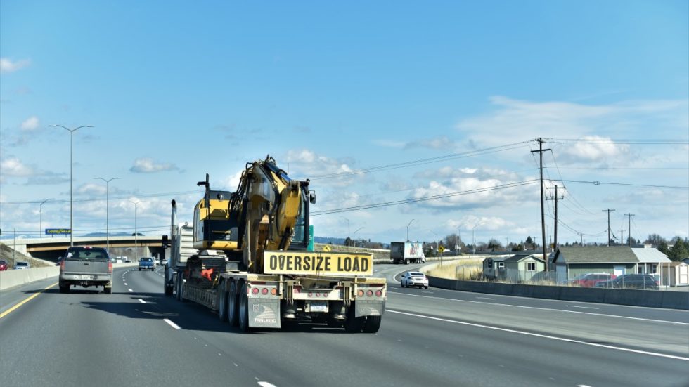 What You Should Know about Oversized and Wide Load Transportation ...